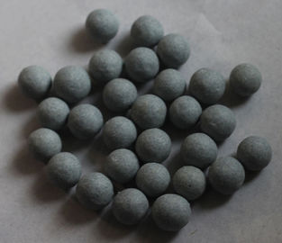 गेंद के आकार चीनी मिट्टी चमकाने abrasives वस्त्र कम दर की मीडिया